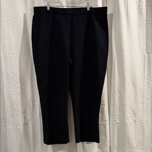 Women's Stretchy/Elastic Waist Black Straight Leg Pants